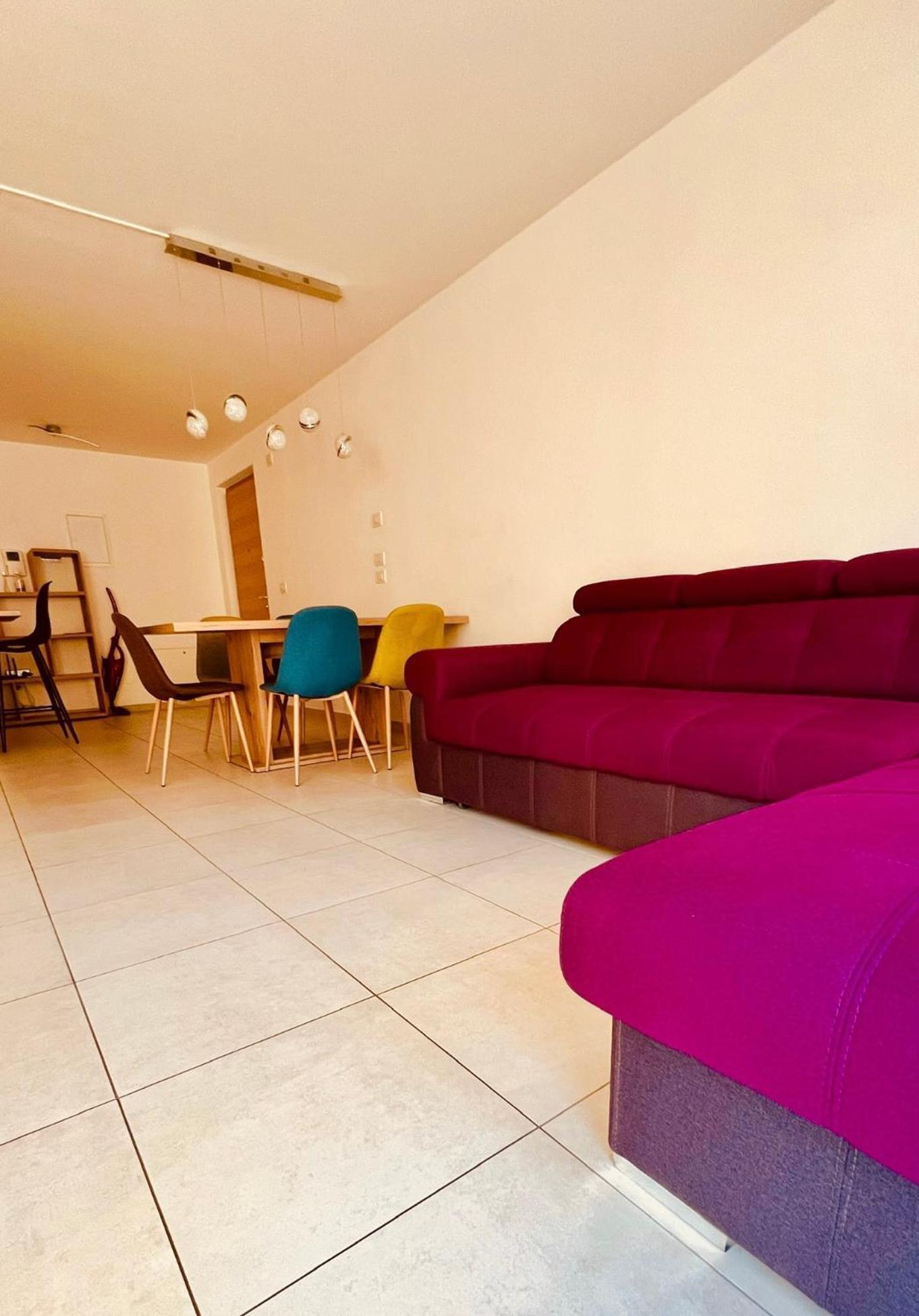 Nadia Apartment *